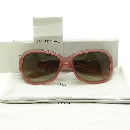 Dior(ũ����î���) ���� �ΰ� ���� ���۶� �̹���2 - ���̺��� �߰���ǰ