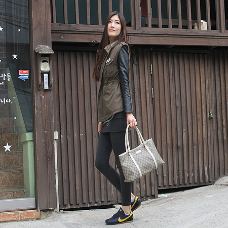 Gucci(����) 114595 GG �ΰ� PVC ���� ����� �̹���7 - ���̺��� �߰���ǰ