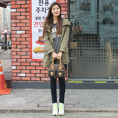 Louis Vuitton(���̺���) M40026 ���׷� ĵ���� ����ź PM ��Ʈ�� �̹���7 - ���̺��� �߰���ǰ