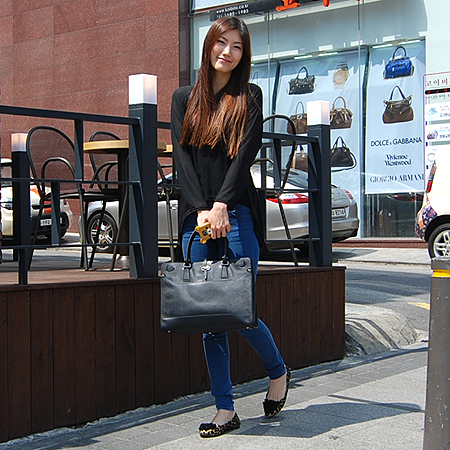 Ferragamo(��󰡸�) 21-B949 ���� ��ġ�� �ΰ� ���ǾƳ� ���� ��Ʈ�� �̹���6 - ���̺��� �߰���ǰ
