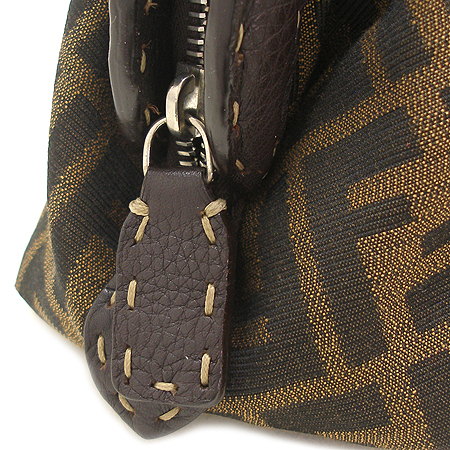 Fendi(���) 8BN122 FF �ΰ� �ڰ��� �������� ���� ��Ʈ�� �̹���4 - ���̺��� �߰���ǰ