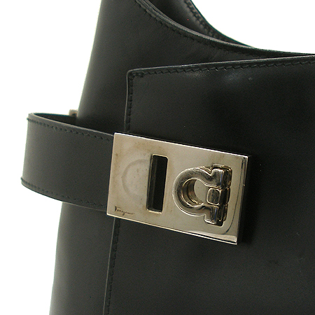 Ferragamo(��󰡸�) 21 0169 ���� ��ġ�� ��� ����� �̹���3 - ���̺��� �߰���ǰ