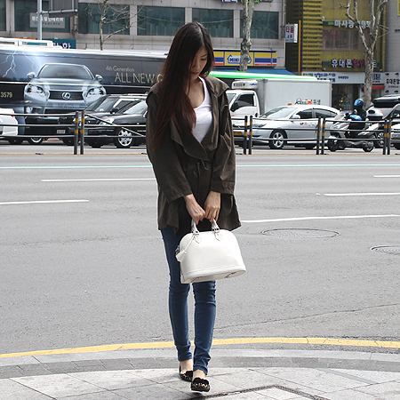 Louis Vuitton(���̺���) M4030J ���� ���� ���� �˸� ��Ʈ�� [�б�������] �̹���7 - ���̺��� �߰���ǰ