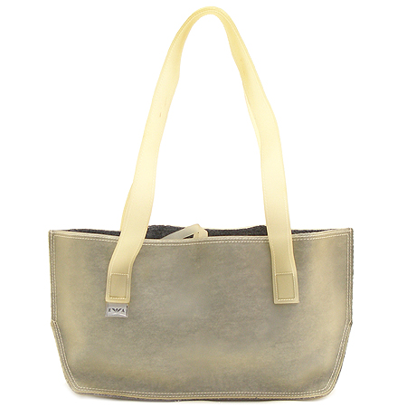 �Ƹ�����  �����