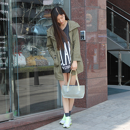 Armani(�Ƹ�����) ��ġ ����� �̹���7 - ���̺��� �߰���ǰ