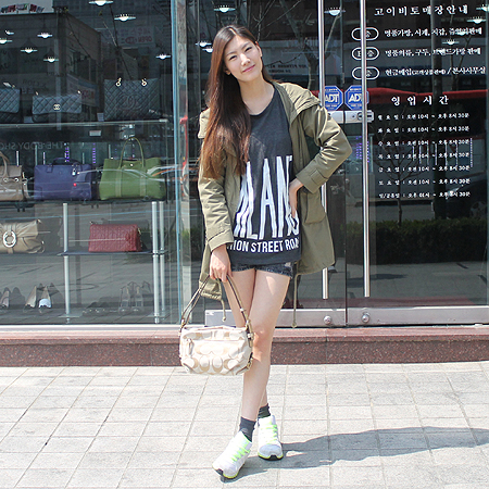 Coach(��ġ) F15068 �ñ׳��� ������� ȥ�� ����� �̹���6 - ���̺��� �߰���ǰ