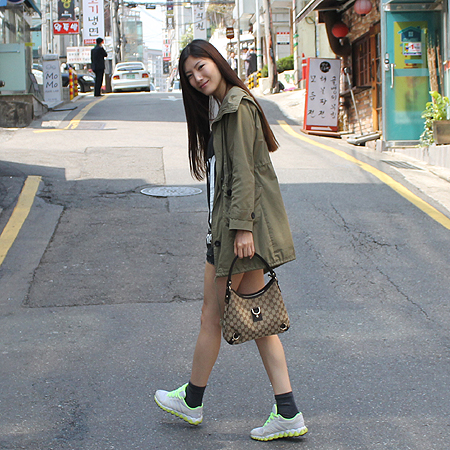 Gucci(����) 130738 GG�ΰ� �ڰ��� D�� ȣ�� ����� �̹���6 - ���̺��� �߰���ǰ