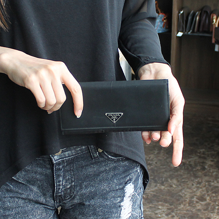 Prada(�����) �ﰢ �ΰ� �к긯 ������ �̹���6 - ���̺��� �߰���ǰ