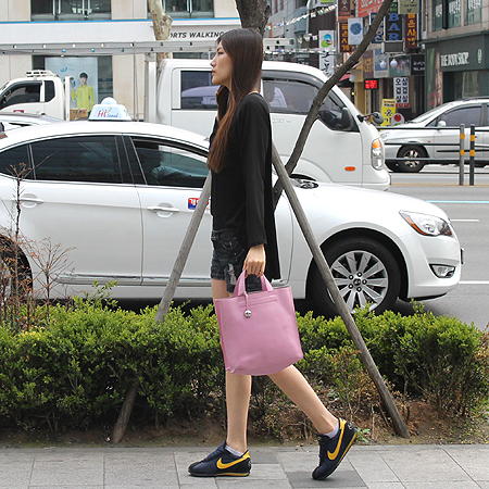 FURLA(�Ƕ�) ��ũ ���� ��Ʈ�� �̹���6 - ���̺��� �߰���ǰ
