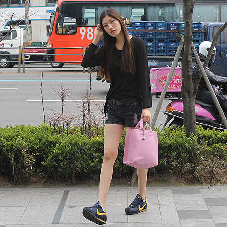 FURLA(�Ƕ�) ��ũ ���� ��Ʈ�� �̹���7 - ���̺��� �߰���ǰ