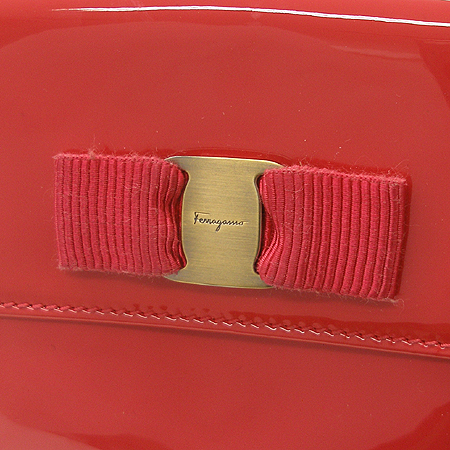 Ferragamo(��󰡸�) 22 A832 ���̴�Ʈ ��ũ �����ٶ���� 2�� ������ [�д����] �̹���3 - ���̺��� �߰���ǰ