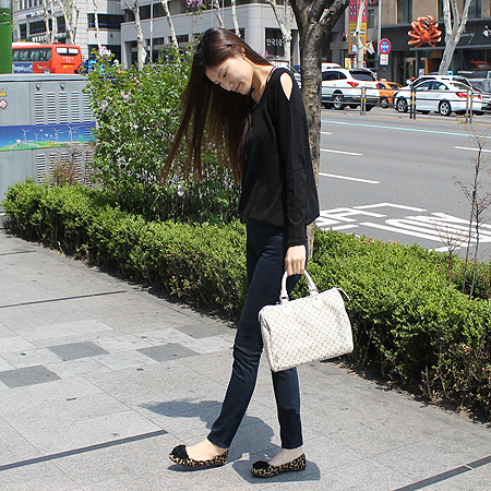 Louis Vuitton(���̺���) M95500 ���׷� ĵ���� �̴ϸ� Ŭ�ο��� ���ǵ� 30 ��Ʈ�� [�ϻ����] �̹���6 - ���̺��� �߰���ǰ
