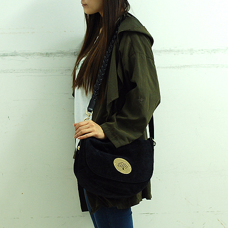MULBERRY(�ֹ���) ���� �ΰ� ��� ���̺��÷� �����̵� ��� �� ũ�ν��� �̹���6 - ���̺��� �߰���ǰ