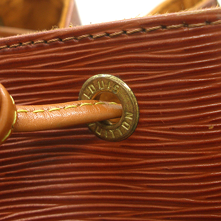 Louis Vuitton(���̺���) M44028 ���� 2�� �뿡 ����� �̹���3 - ���̺��� �߰���ǰ