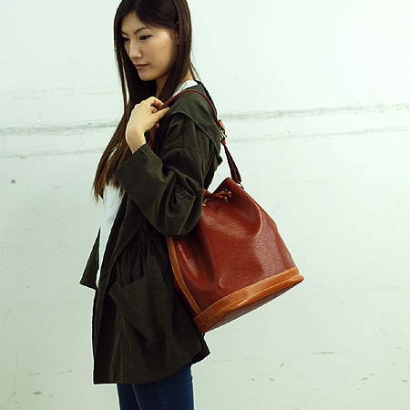 Louis Vuitton(���̺���) M44028 ���� 2�� �뿡 ����� �̹���6 - ���̺��� �߰���ǰ