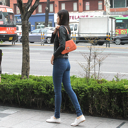Ferragamo(��󰡸�) 21 5320 ���� ��ġ�� ��� ü�� ����� �̹���6 - ���̺��� �߰���ǰ