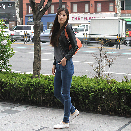 Ferragamo(��󰡸�) 21 5320 ���� ��ġ�� ��� ü�� ����� �̹���7 - ���̺��� �߰���ǰ
