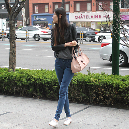 Fendi(���) 8BR457 �������� ��Ʈ�� �̹���7 - ���̺��� �߰���ǰ