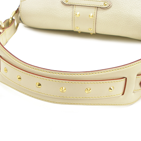 Louis Vuitton(���̺���) M91782 ���Ҹ� ���� �����Ǵ� ����� �̹���5 - ���̺��� �߰���ǰ