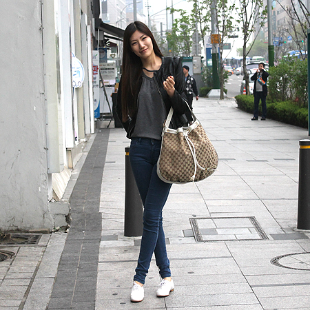 Gucci(����) 223951 GG �ΰ� �ڰ��� ���ָӴ� ����� �̹���6 - ���̺��� �߰���ǰ