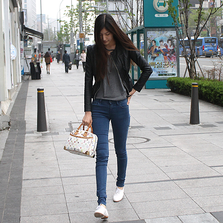 Louis Vuitton(���̺���) M92633 ���׷� ĵ���� ��Ƽ�÷� ȭ��Ʈ Ʈ��� ��Ʈ�� �̹���7 - ���̺��� �߰���ǰ