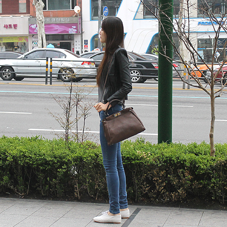 Fendi(���) 8BN226 ���� ���� ��ġ ��� ��ī�� 2WAY [��ġ��] �̹���7 - ���̺��� �߰���ǰ