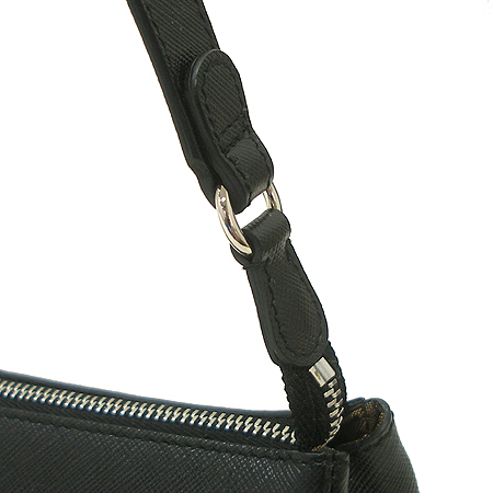 Ferragamo(��󰡸�) 21 2408 �Ŀ�ġ ����� [��������] �̹���3 - ���̺��� �߰���ǰ