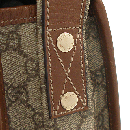 Gucci(����) 246411 GG �ΰ� PVC ũ�ν��� [��������] �̹���3 - ���̺��� �߰���ǰ