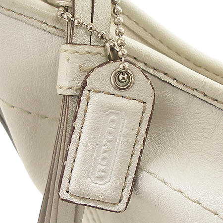 Coach(��ġ) 8A01 ȭ��Ʈ ���� ȣ�� ����� �̹���4 - ���̺��� �߰���ǰ