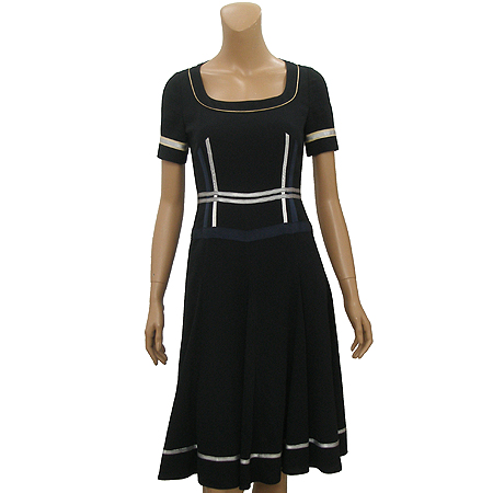 �̻�  ���ǽ�