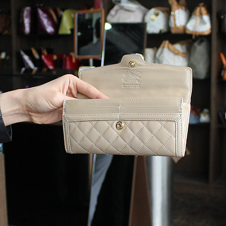Burberry(������) ���μ� LOCK ��� ���� ���� ������ �̹���7 - ���̺��� �߰���ǰ