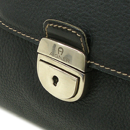 Aigner(���̱׳�) �������� ����ΰ� ����� �̹���4 - ���̺��� �߰���ǰ