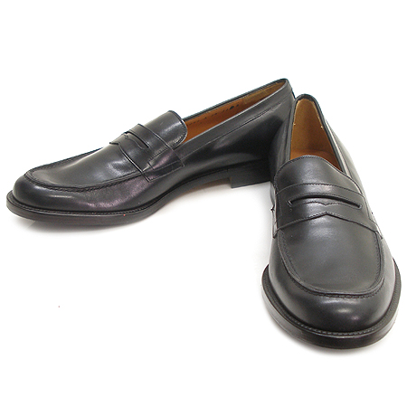 Ferragamo(󰡸)    