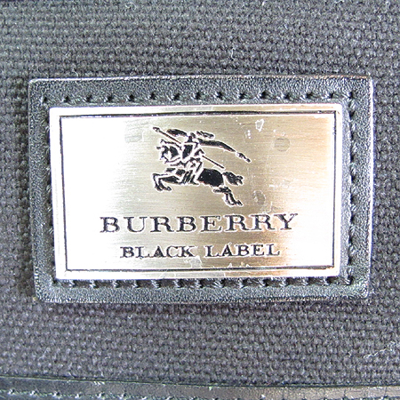 Burberry(������) ������ ���� �ΰ� �к긯 ũ�ν��� [�ϻ����] �̹���3 - ���̺��� �߰���ǰ