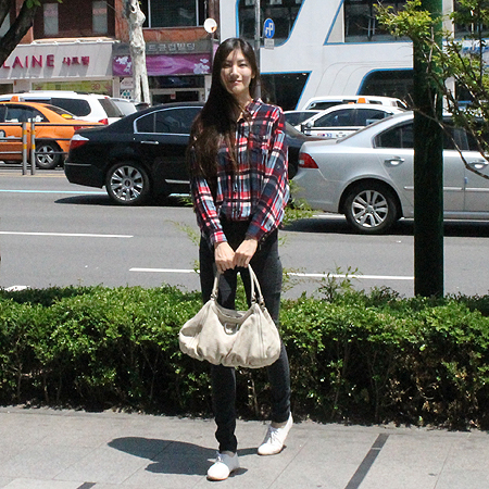 Gucci(����) 189835 GG �ΰ� �ø� ���� D�� ��Ʈ�� [��������] �̹���7 - ���̺��� �߰���ǰ
