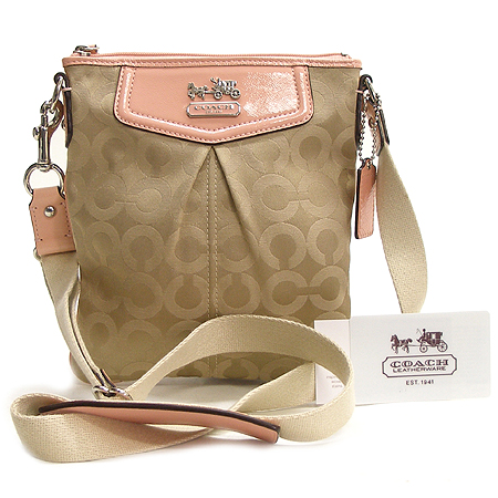 Coach(��ġ) 43430 ���� �ΰ� ��� �� ��Ʈ �ڰ��� ũ�ν��� �̹���2 - ���̺��� �߰���ǰ