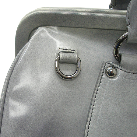 Prada(�����) �׷����÷� ũ����Ż ��� ���� ��Ʈ�� �̹���4 - ���̺��� �߰���ǰ