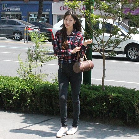 Etro(��Ʈ��) 043 729 ������ PVC ���� ��Ʈ�� �̹���7 - ���̺��� �߰���ǰ