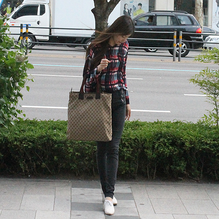 Gucci(����) 131233 GG �ΰ� �ڰ��� ��Ʈ�� �̹���7 - ���̺��� �߰���ǰ