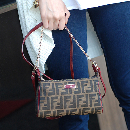 Fendi(���) 8M0264 00FQ8 F0TLA FF�ΰ� �к긯 ���� ü�� 2WAY [��������] �̹���6 - ���̺��� �߰���ǰ