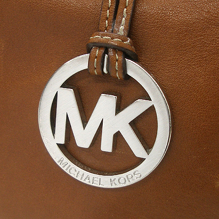 MICHAELKORS (����Ŭ�ھ) ī�� ���� ������ ¡ ��� ��ÿ ��Ʈ�� �̹���4 - ���̺��� �߰���ǰ