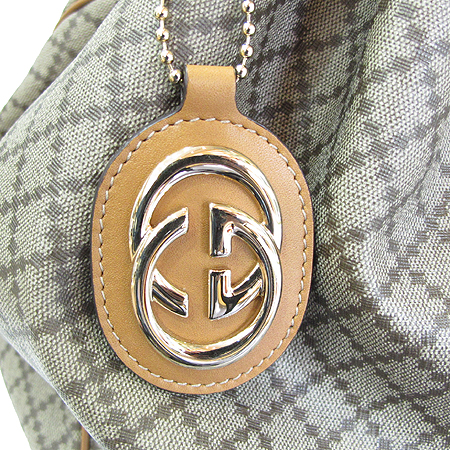 Gucci(����) 211943 ���� ���� PVC ��Ű ����� [�ϻ����] �̹���3 - ���̺��� �߰���ǰ