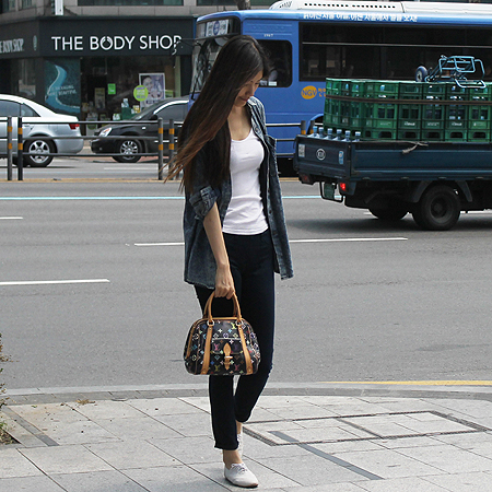 Louis Vuitton(���̺���) M40097 ���׷� ��Ƽ ���� �����Ƕ� ��Ʈ�� �̹���6 - ���̺��� �߰���ǰ