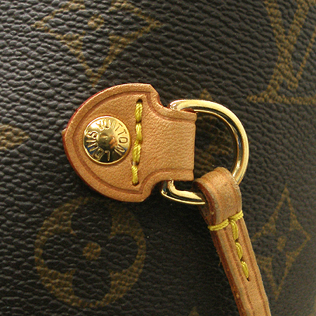 Louis Vuitton(���̺���) M40156 ���׷� ĵ���� �׹�Ǯ MM ����� [�б�������] �̹���3 - ���̺��� �߰���ǰ