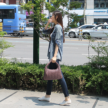 BOTTEGAVENETA (���װ�����Ÿ) 115653 VL100 6006 ������������ ȣ�� ����� [��������] �̹���6 - ���̺��� �߰���ǰ