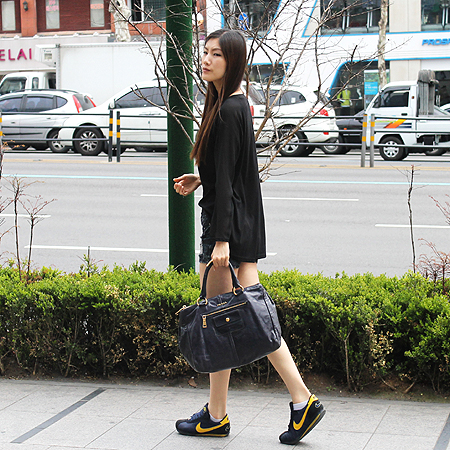 Prada(�����) BR4321 ��Ƽ�� ���� ��Ʈ�� �̹���6 - ���̺��� �߰���ǰ