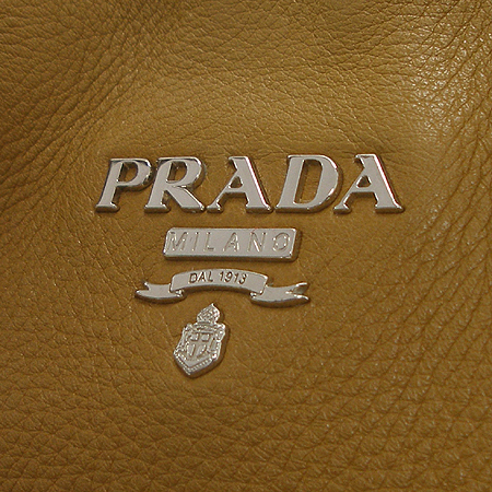 Prada(�����) BN1713 VIT DAIVO CARAMEL(ī��) �۾��� ���� ���� ��Ʈ�� + ��� ��Ʈ�� [�б�������] �̹���4 - ���̺��� �߰���ǰ
