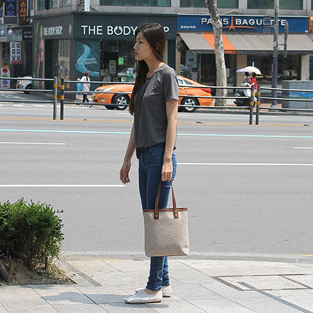 Celine(������) �ΰ� �к긯 ����� ȥ�� ���� ��Ʈ�� �̹���6 - ���̺��� �߰���ǰ
