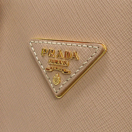 Prada(�����) BN2259 ���ǾƳ� ��Ʈ�� + ��� ��Ʈ�� �̹���3 - ���̺��� �߰���ǰ