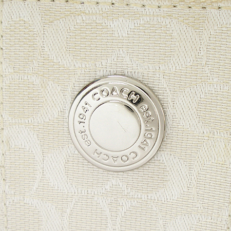 Coach(��ġ) 42519 ��Ƽ ��ġ ũ�ν��� �̹���3 - ���̺��� �߰���ǰ